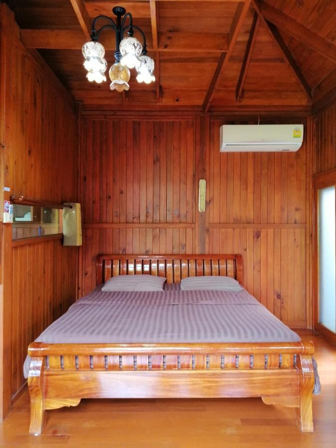 Wood House Pattaya 호텔 외부 사진