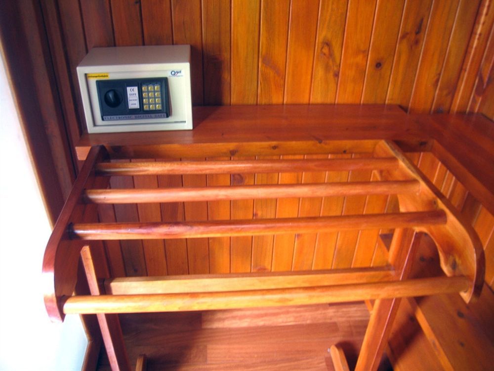 Wood House Pattaya 호텔 외부 사진