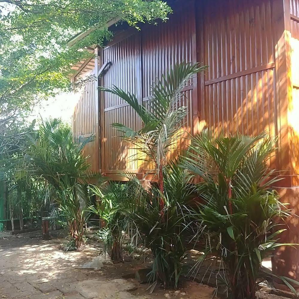 Wood House Pattaya 호텔 외부 사진