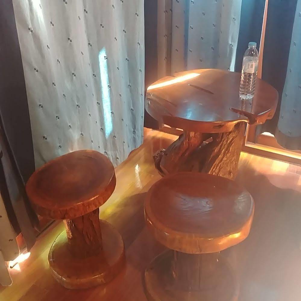 Wood House Pattaya 호텔 외부 사진